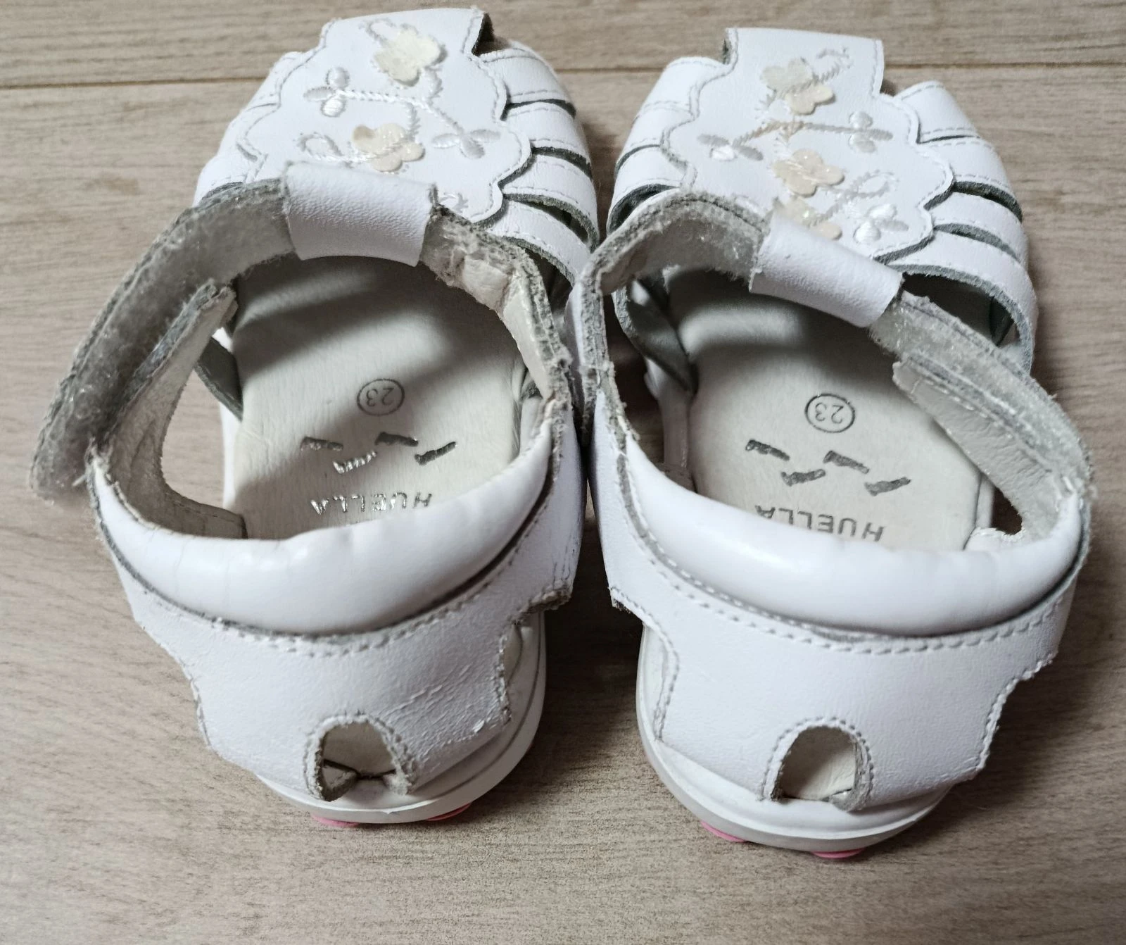 Two pairs of Girls’ Sandals size 23 – photo 7